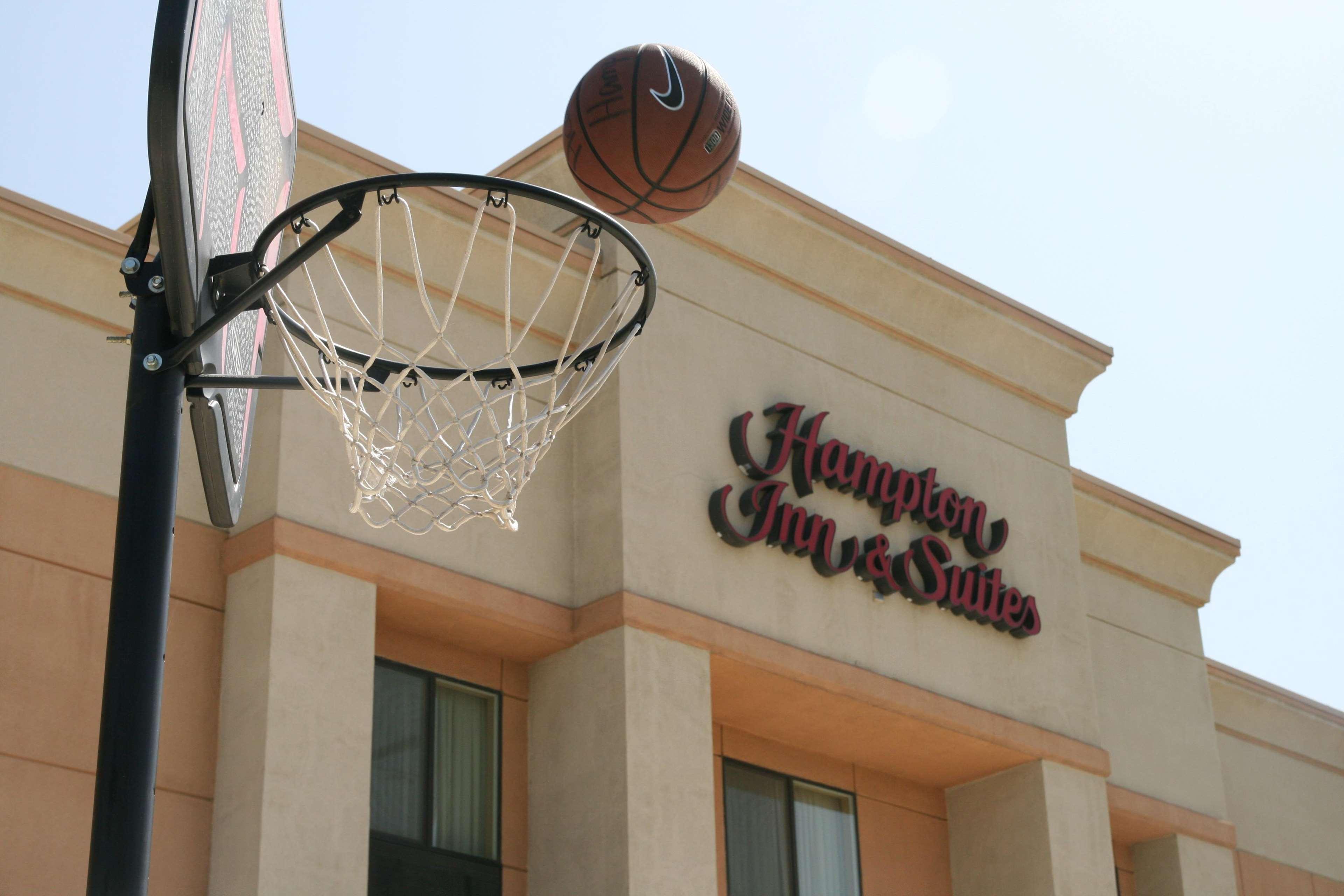 Hampton Inn & Suites Lathrop Kültér fotó