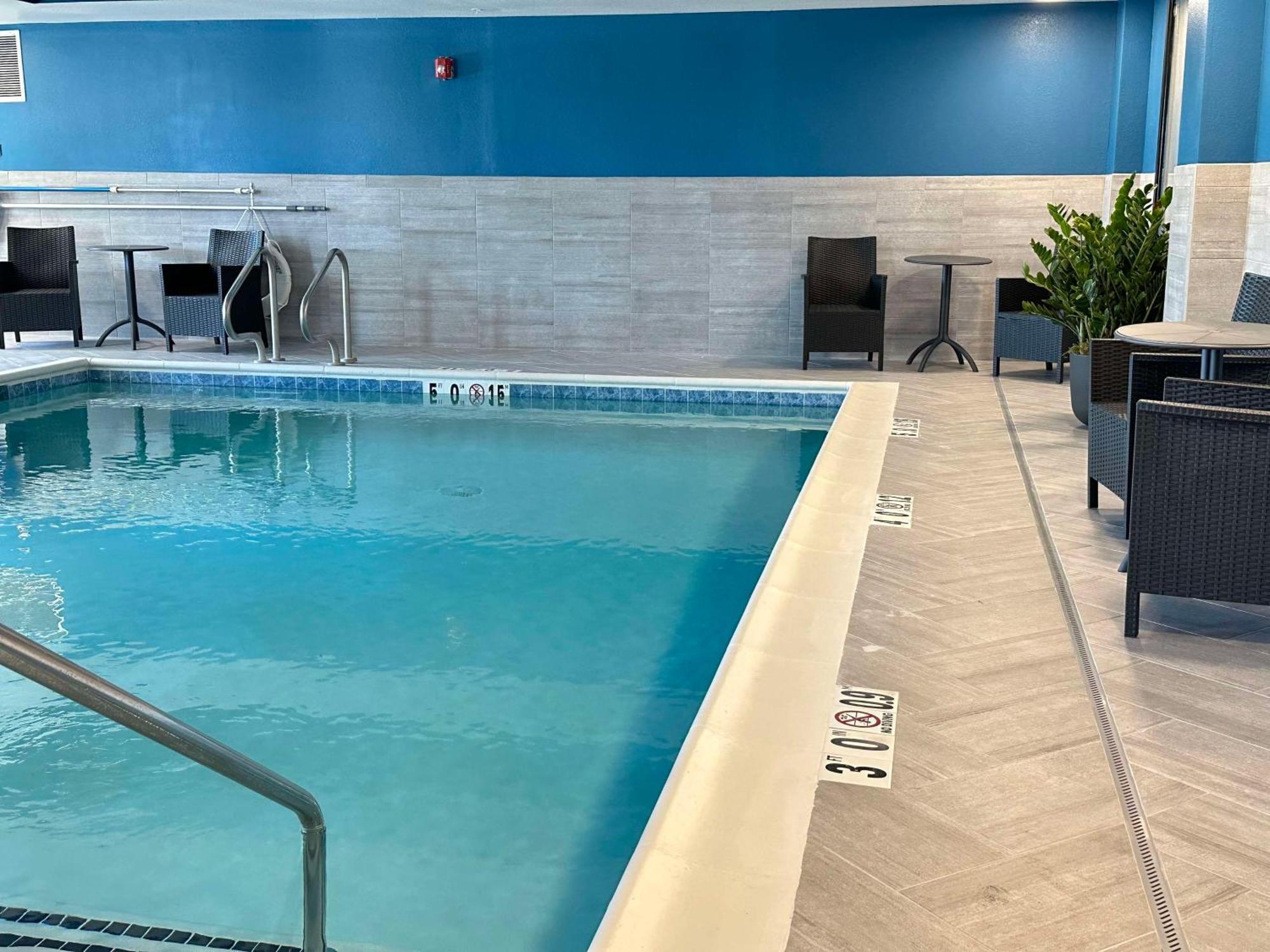 Hampton Inn & Suites Lathrop Kültér fotó
