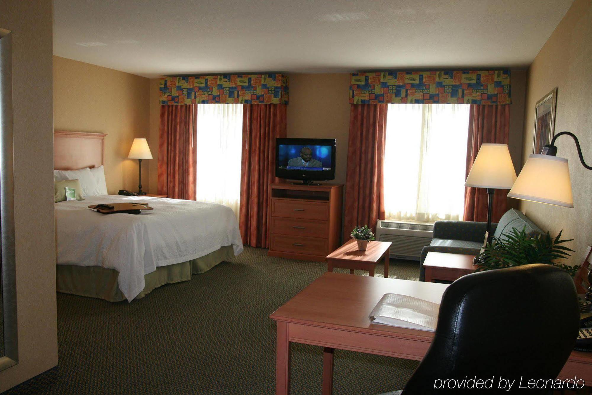 Hampton Inn & Suites Lathrop Szoba fotó
