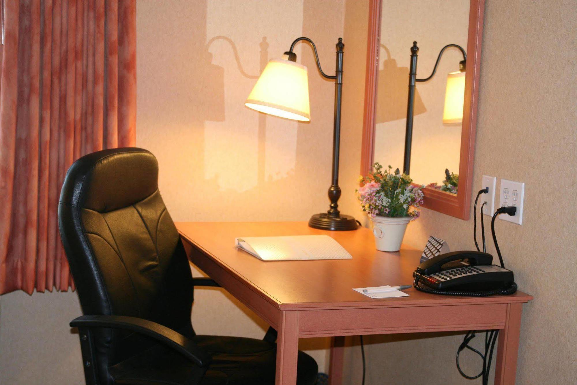 Hampton Inn & Suites Lathrop Szoba fotó